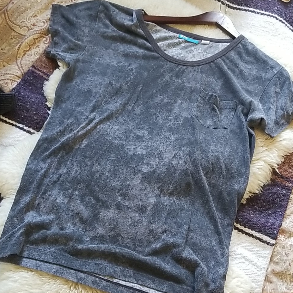 BDG Oversized Vintage Acid Wash Black long Tee